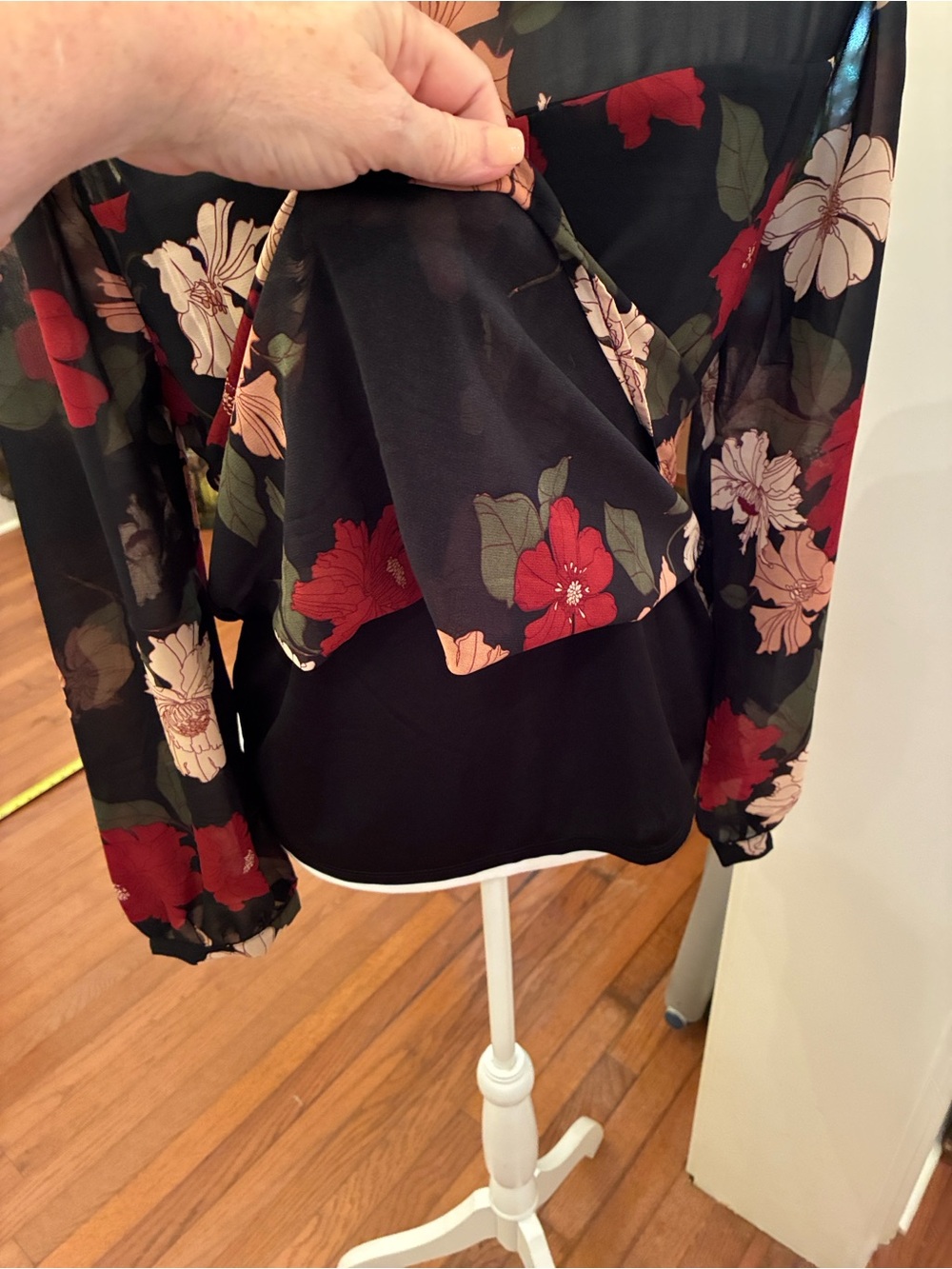 Monteau Black Floral Tie-Neck Button Down Sheer Blouse NWT XL - Picture 9 of 12